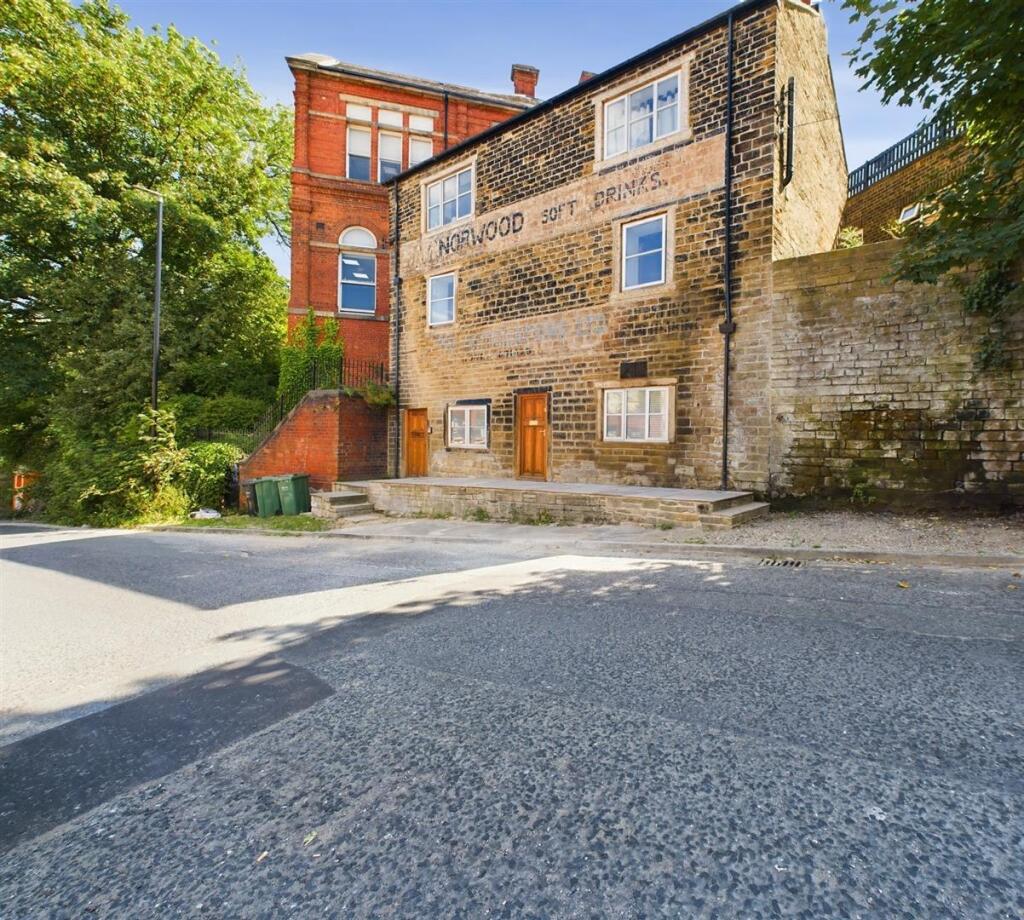 2 bed 1st Floor Flat for rent in Leeds. From Stoneacre Properties - Chapel Allerton 2 bed 1st Floor Flat for rent in Leeds. From Stoneacre Properties - Chapel Allerton