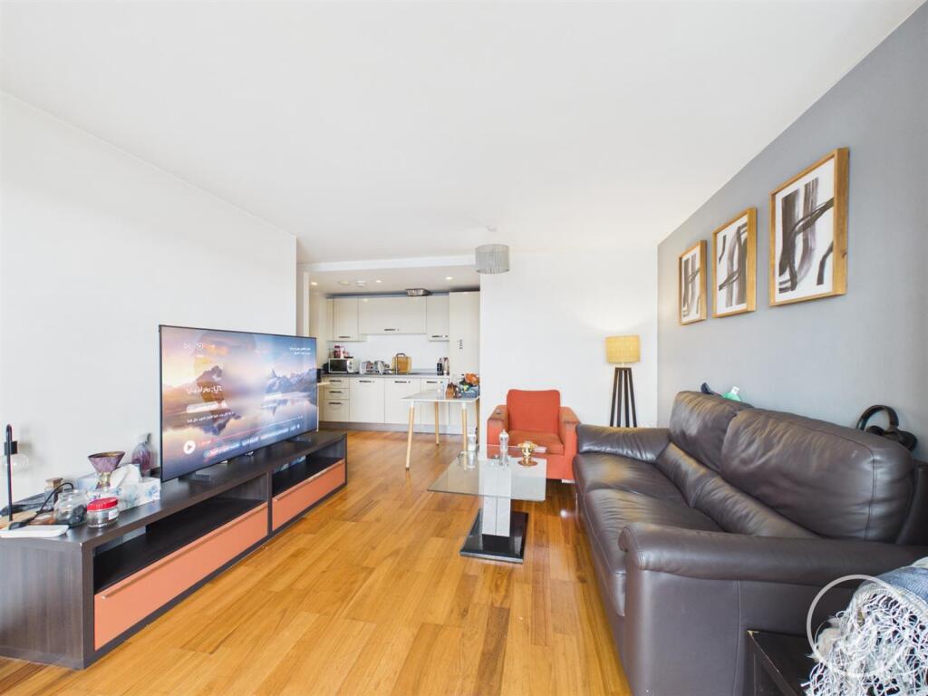 2 bed 1st Floor Flat for rent in Leeds. From Stoneacre Properties - Chapel Allerton