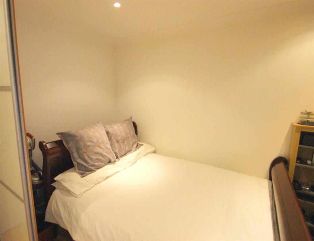 1 bed 1st Floor Flat for rent in Leeds. From Stoneacre Properties - Chapel Allerton 1 bed 1st Floor Flat for rent in Leeds. From Stoneacre Properties - Chapel Allerton
