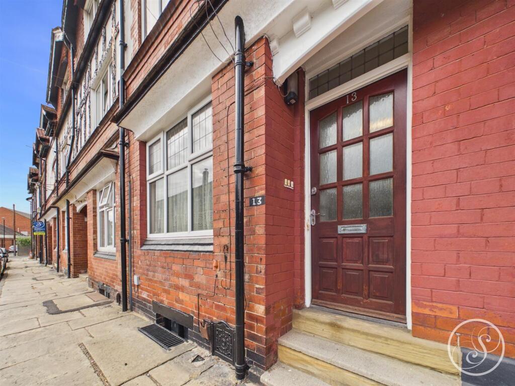 1 bed 1st Floor Flat for rent in Leeds. From Stoneacre Properties - Chapel Allerton