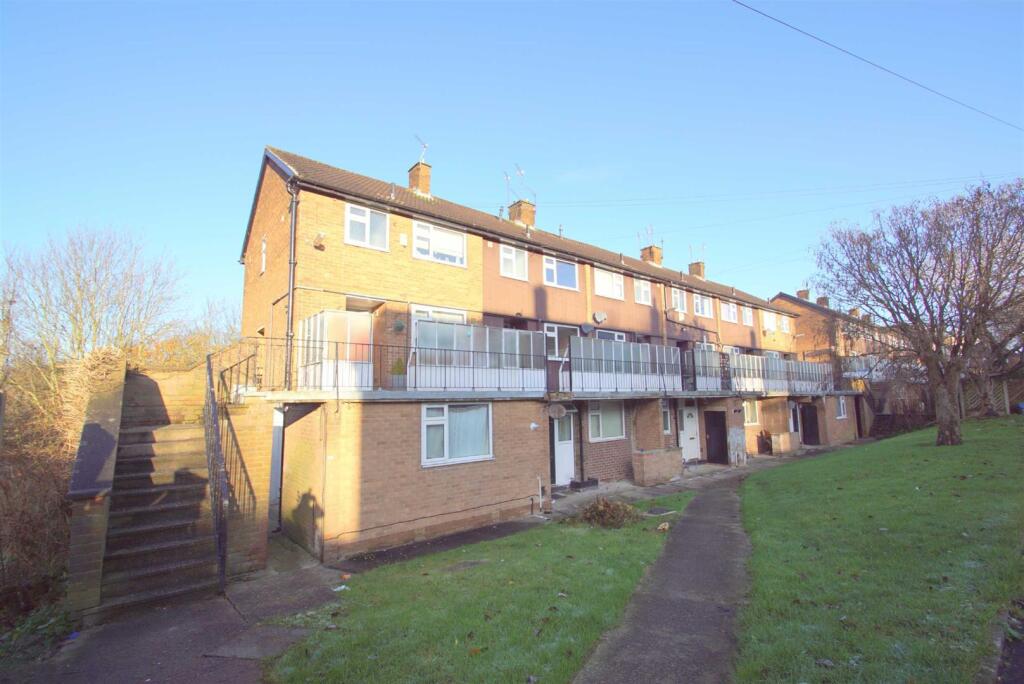 2 bed Duplex for rent in Leeds. From Stoneacre Properties - Chapel Allerton
