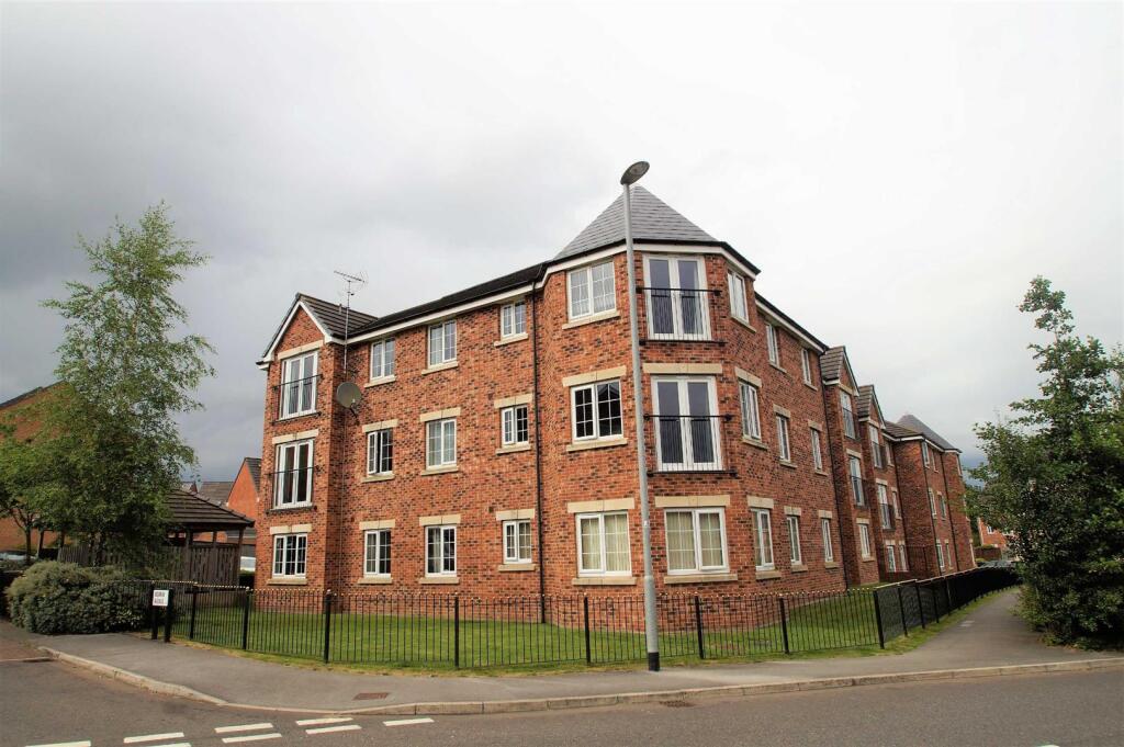2 bed 1st Floor Flat for rent in Leeds. From Stoneacre Properties - Whitkirk