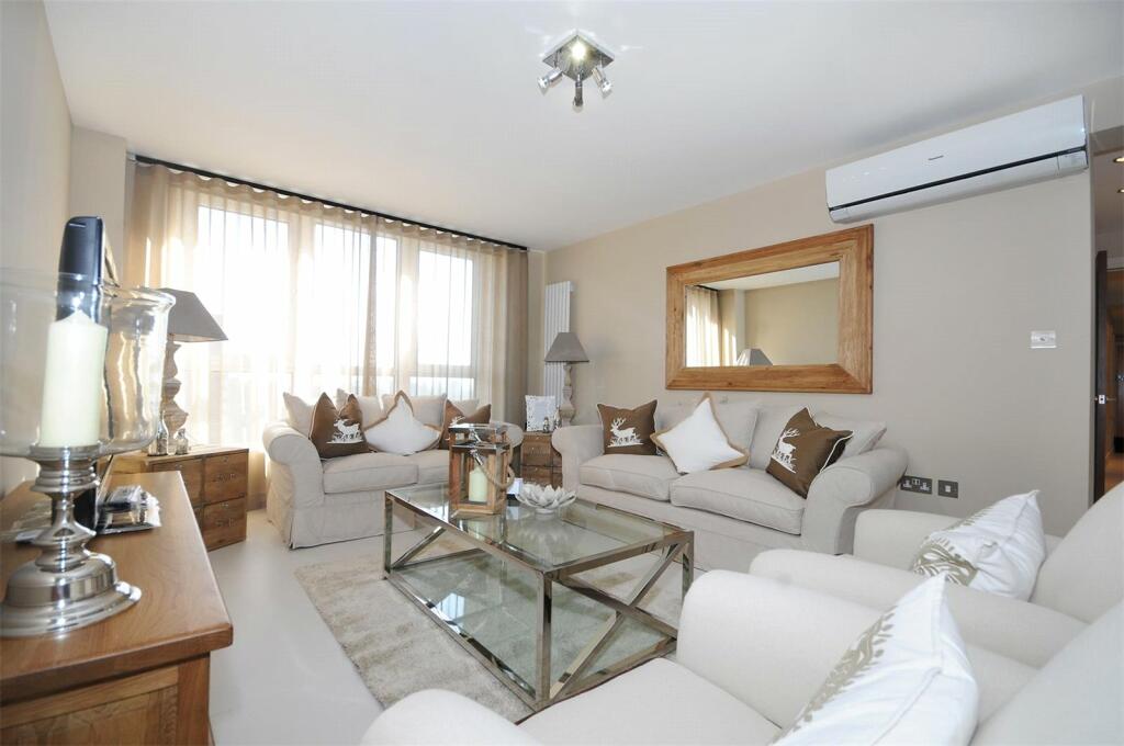 3 bed Apartment for rent in London. From Stones Residential - Belsize Park