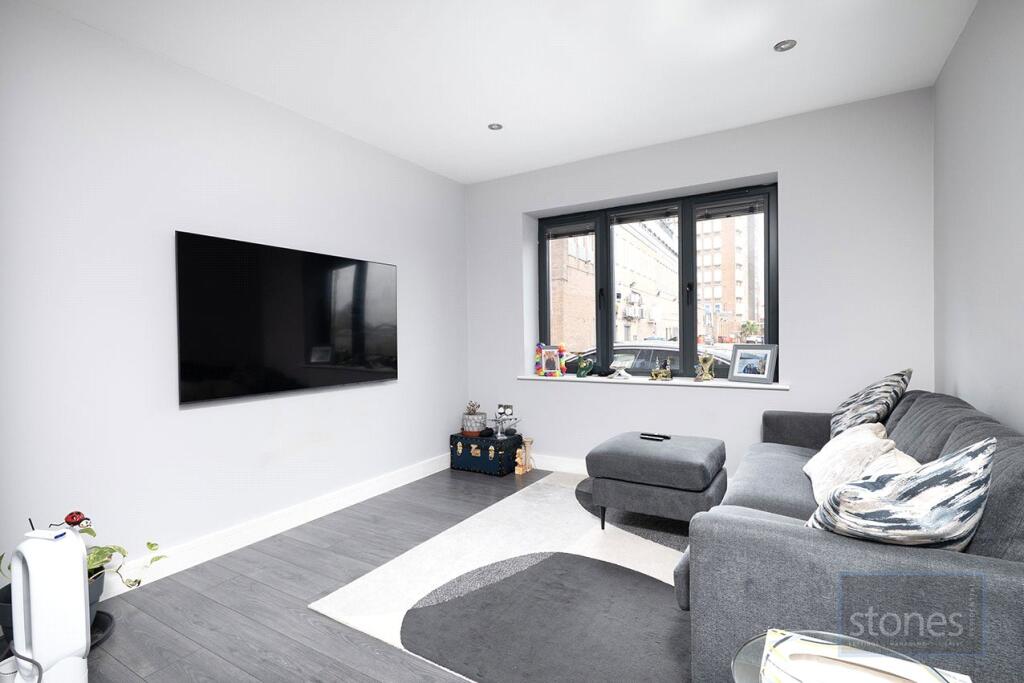 2 bed Apartment for rent in Stanmore. From Stones Residential - Belsize Park