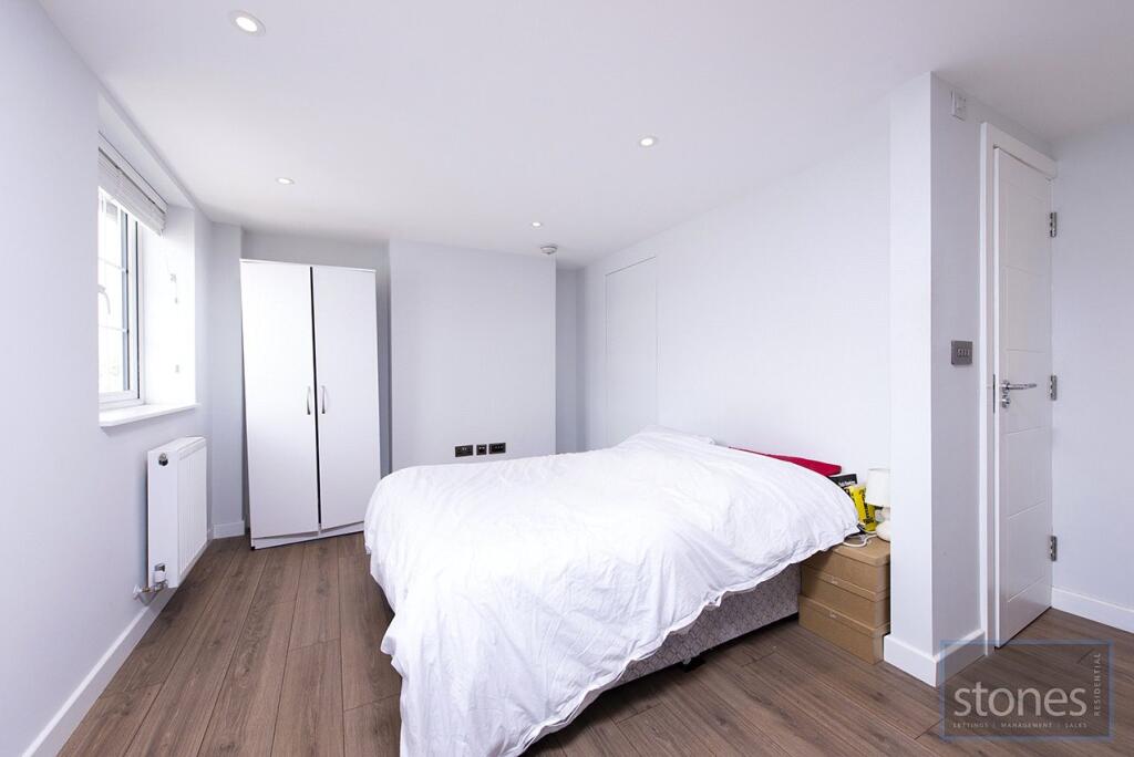4 bed Not Specified for rent in Acton. From Stones Residential - Belsize Park