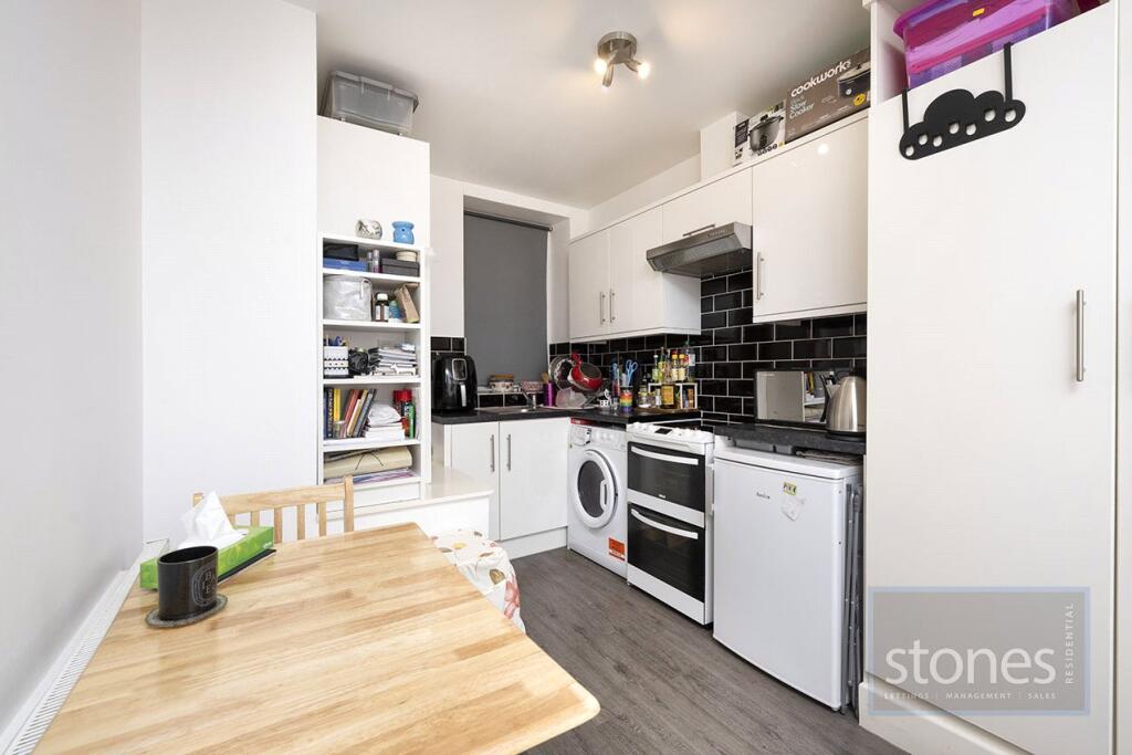 4 bed Apartment for rent in London. From Stones Residential - Belsize Park