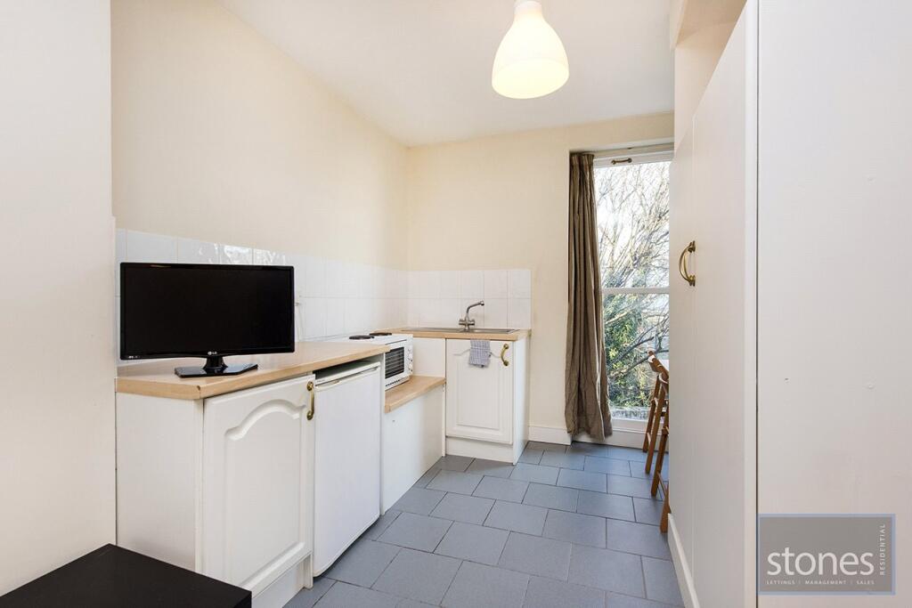4 bed Not Specified for rent in Hampstead. From Stones Residential - Belsize Park