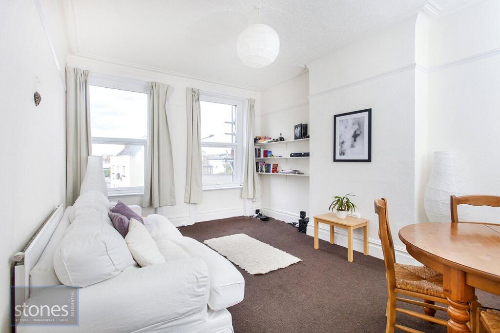 3 bed Apartment for rent in Camden Town. From Stones Residential - Belsize Park 3 bed Apartment for rent in Camden Town. From Stones Residential - Belsize Park