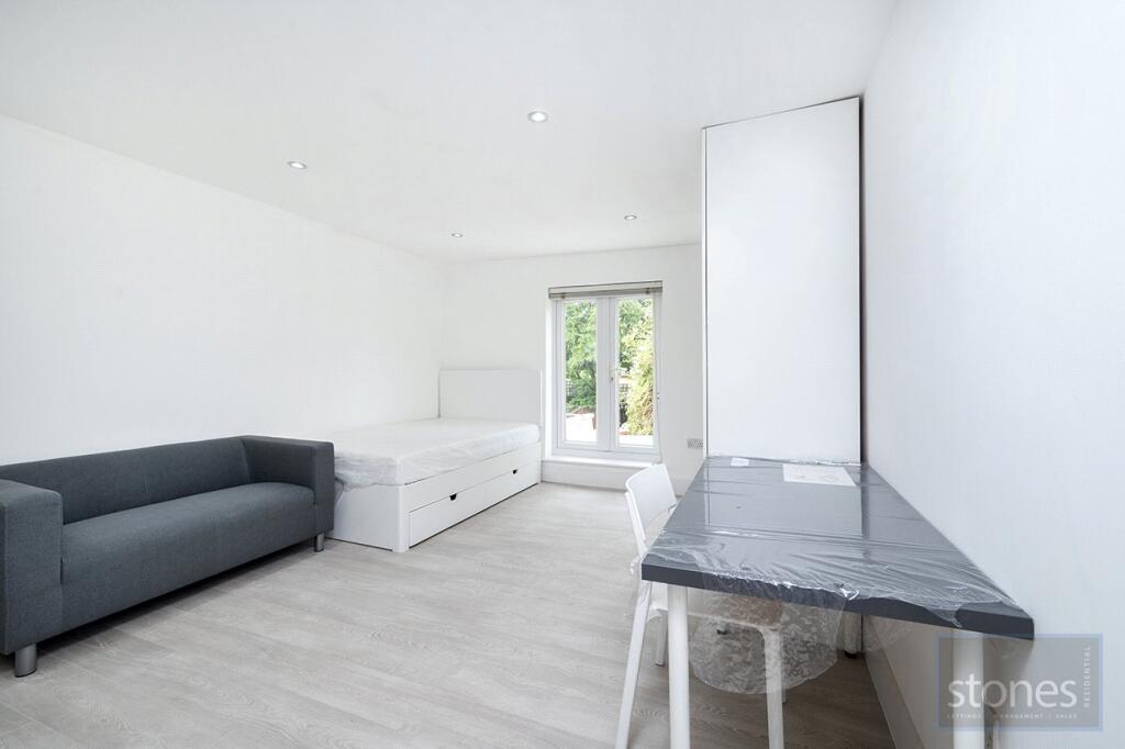 4 bed Apartment for rent in Hampstead. From Stones Residential - Belsize Park