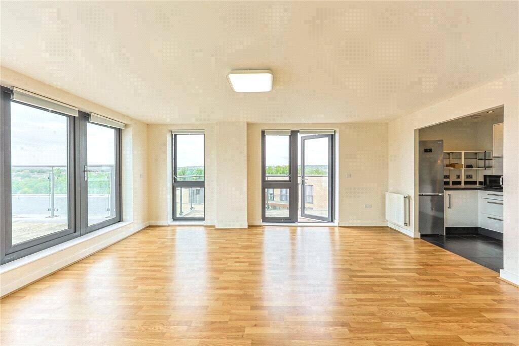 3 bed Apartment for rent in London. From Stones Residential - Belsize Park