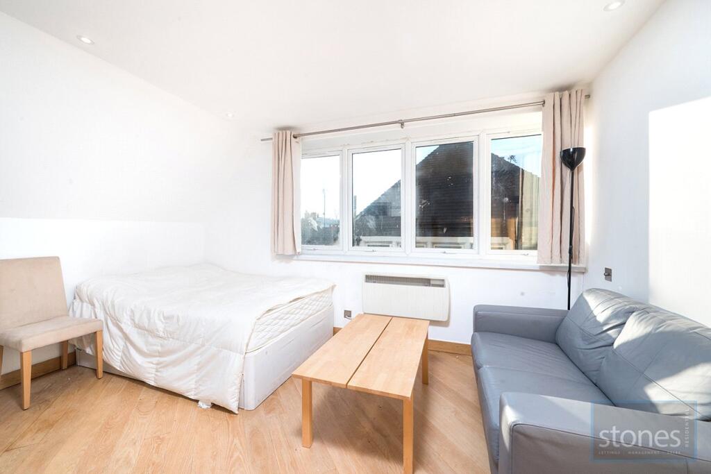 4 bed Apartment for rent in Hampstead. From Stones Residential - Belsize Park
