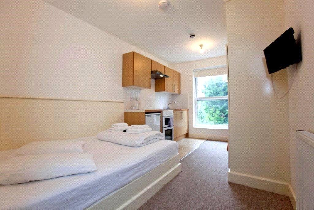 4 bed Apartment for rent in Hampstead. From Stones Residential - Belsize Park