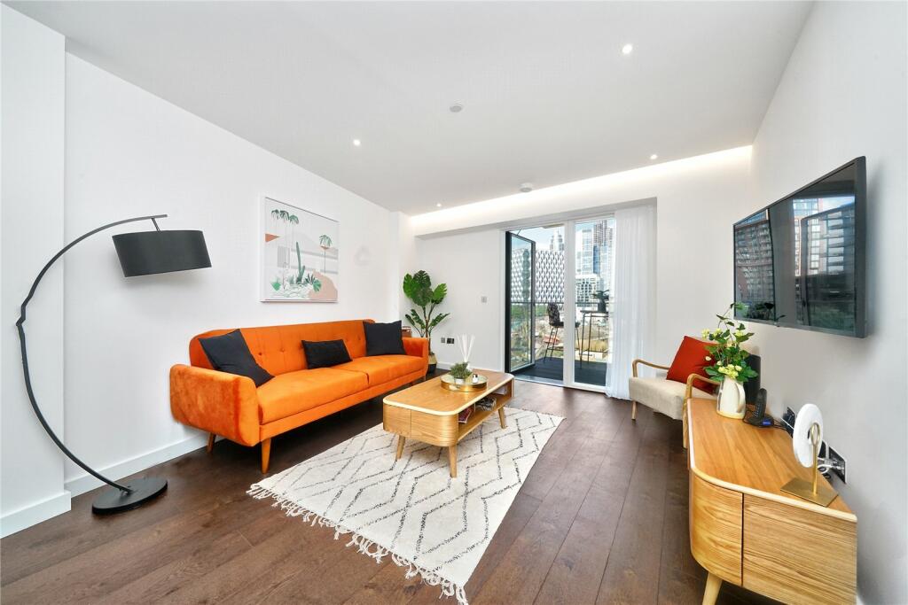 2 bed Apartment for rent in Battersea. From Strawberry Star Lettings & Sales Ltd