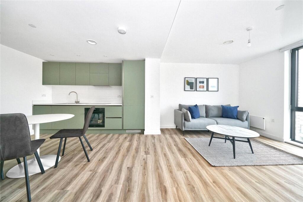 1 bed Apartment for rent in Luton. From Strawberry Star - SW8