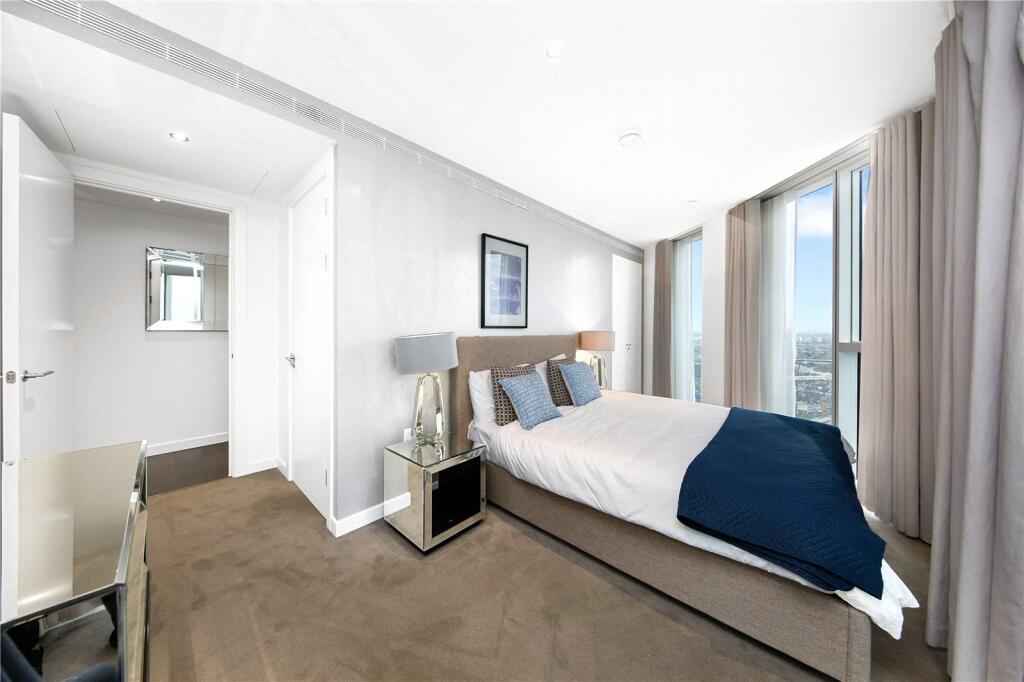2 bed Apartment for rent in Clapham. From Strawberry Star - SW8