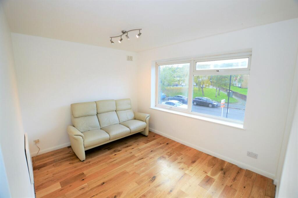 1 bed Apartment for rent in Penge. From Streets Ahead Estate Agents