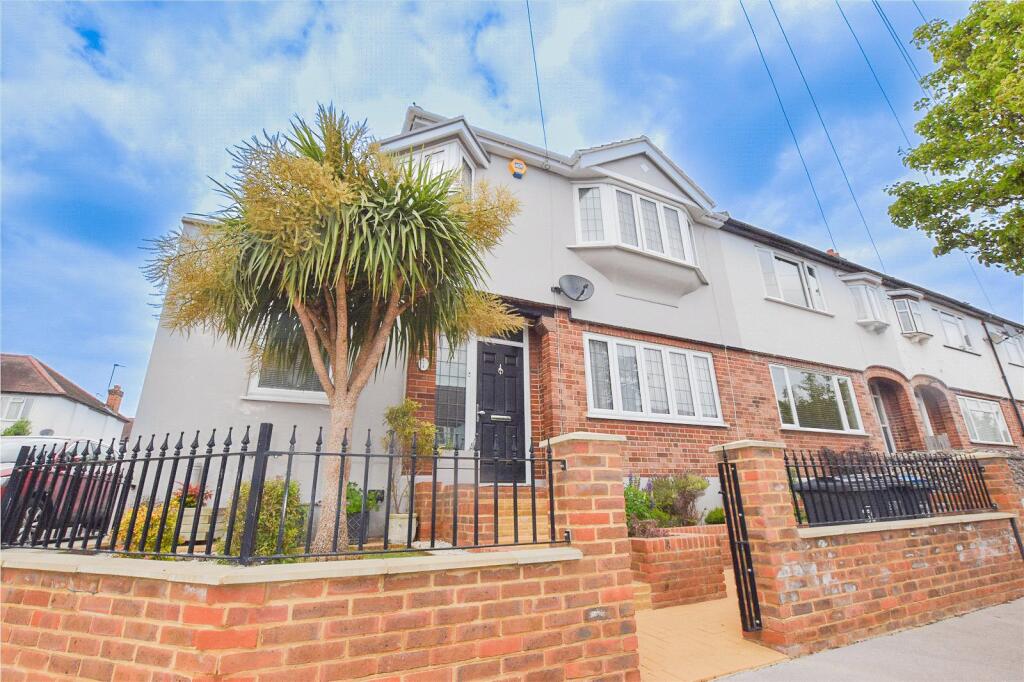 4 bed Semi Detached for rent in London. From Streets Ahead - South Norwood