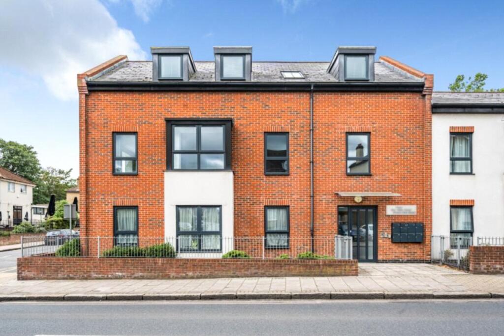2 bed Apartment for rent in Beckenham. From Streets Ahead - South Norwood