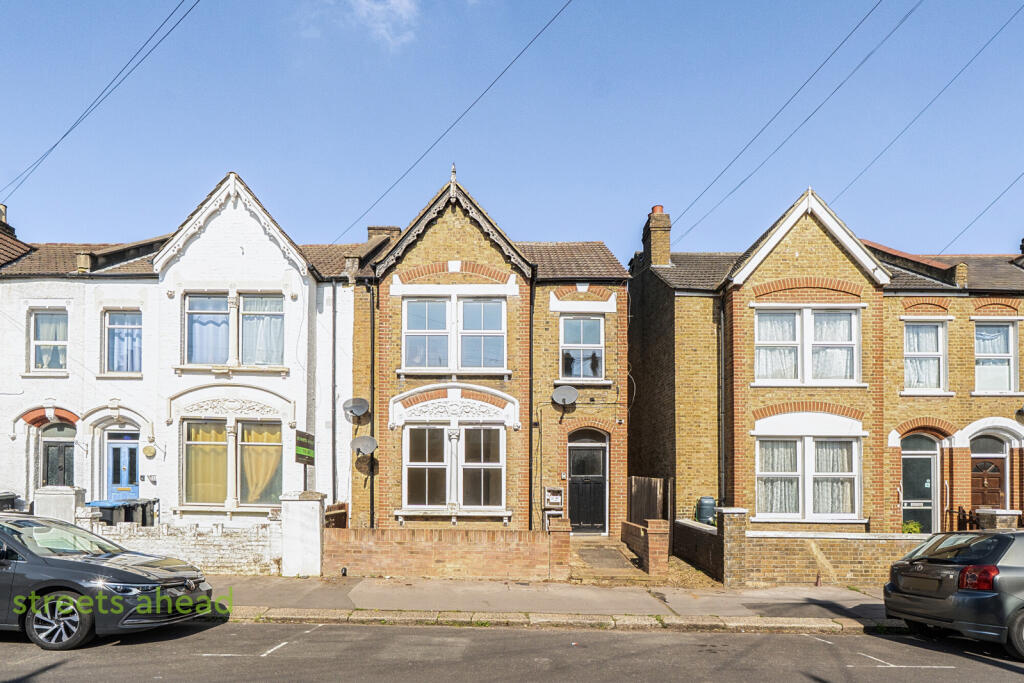 2 bed Apartment for rent in London. From Streets Ahead - South Norwood