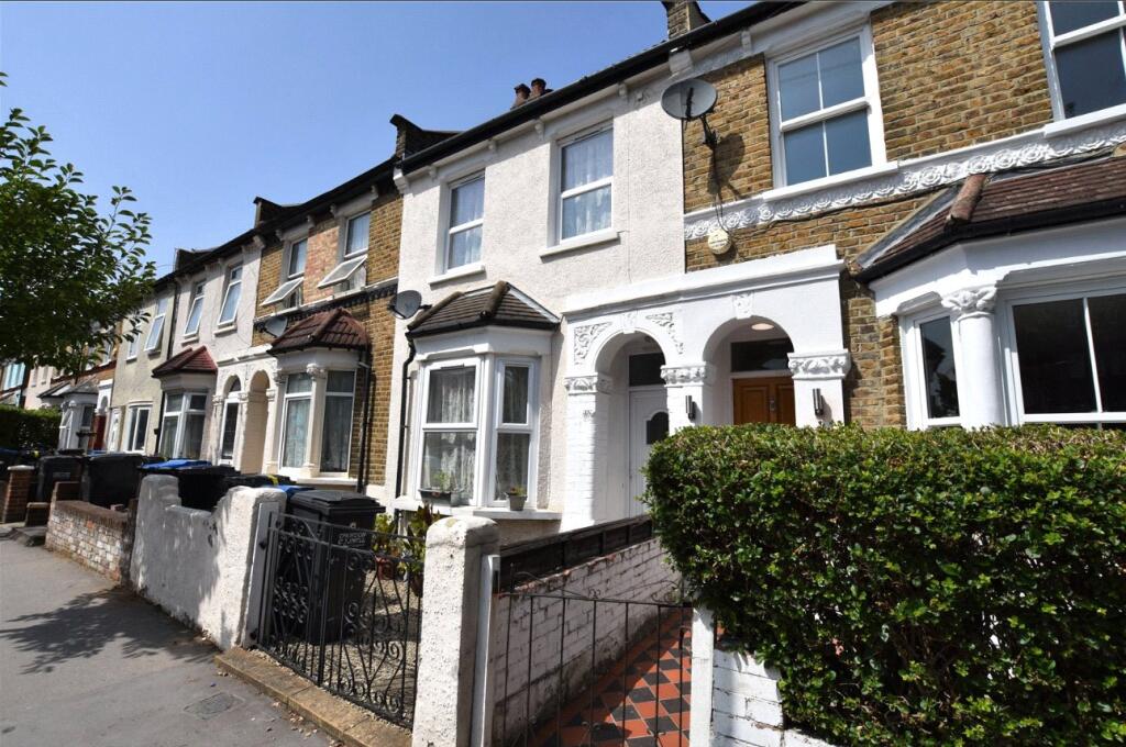 2 bed Mid Terraced House for rent in Penge. From Streets Ahead - South Norwood