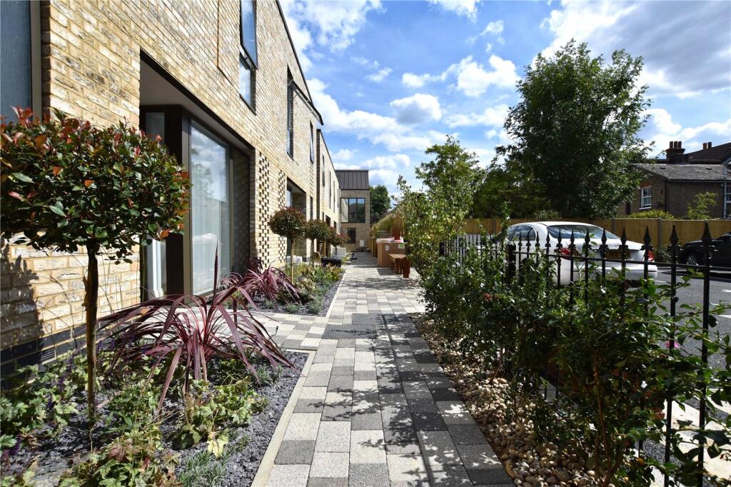 2 bed Apartment for rent in Penge. From Streets Ahead - South Norwood