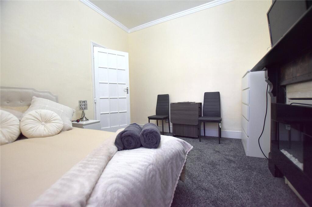 1 bed House Share for rent in Croydon. From Streets Ahead - South Norwood