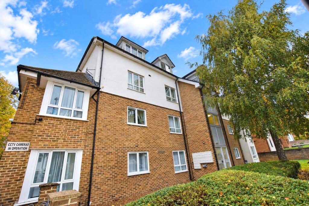 2 bed Apartment for rent in London. From Streets Ahead - South Norwood