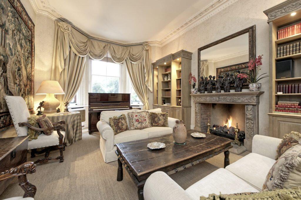 4 bed Annexe for rent in Chelsea. From SW Residential - London