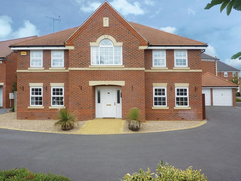 5 bed Detached for rent in Reading. From David Cliff - Wokingham