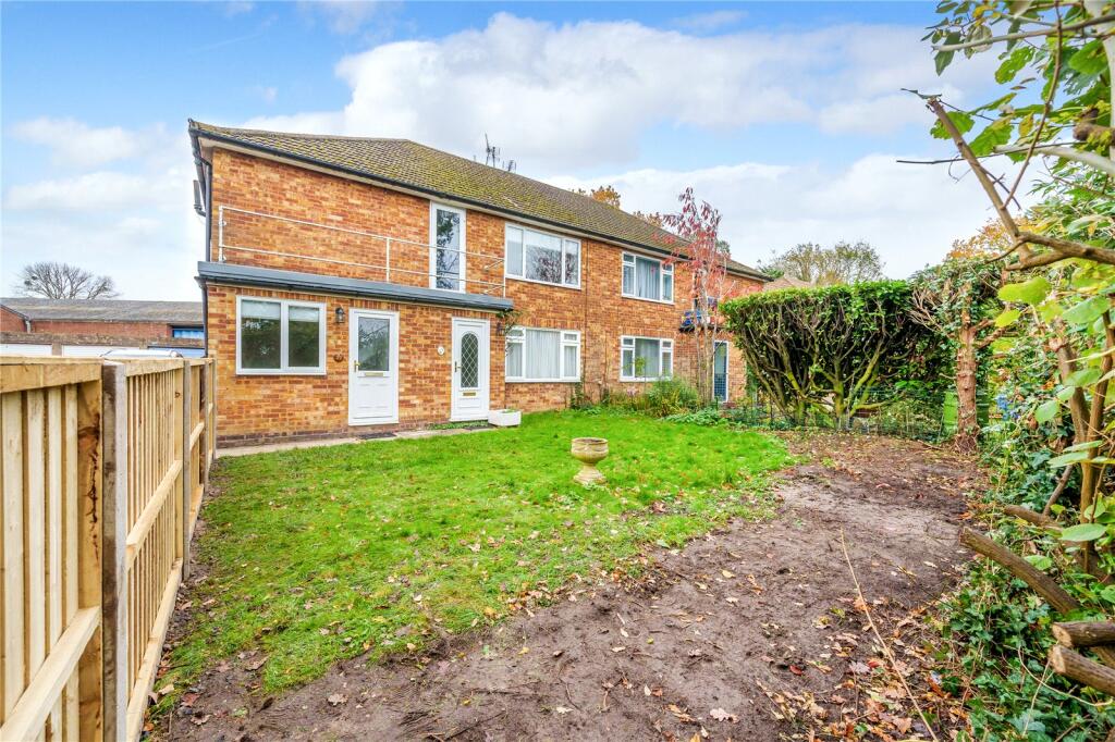 2 bed Annexe for rent in Barkham. From David Cliff - Wokingham