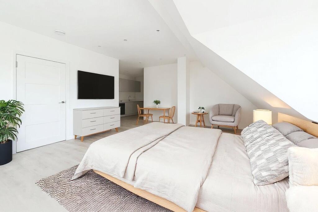 4 bed Apartment for rent in Wokingham. From David Cliff - Wokingham 4 bed Apartment for rent in Wokingham. From David Cliff - Wokingham