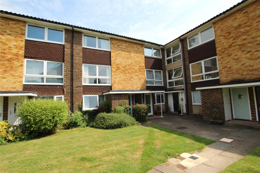 2 bed Apartment for rent in Newell Green. From David Cliff - Wokingham