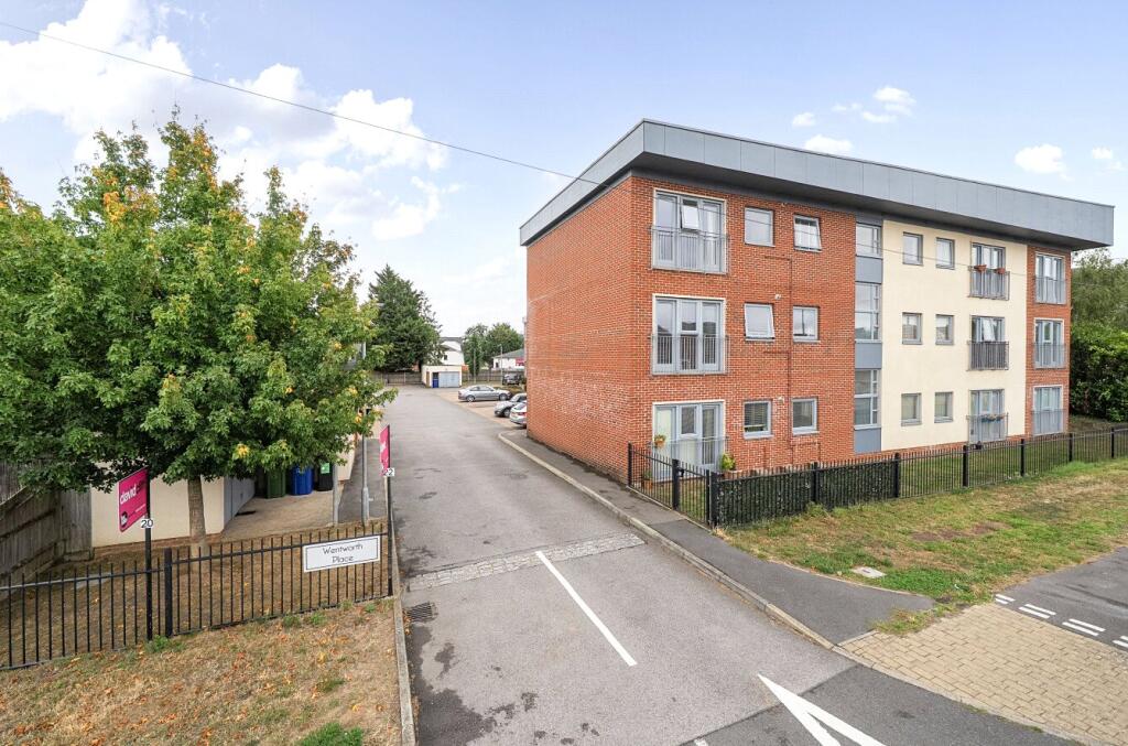 2 bed Apartment for rent in Newell Green. From David Cliff - Wokingham 2 bed Apartment for rent in Newell Green. From David Cliff - Wokingham