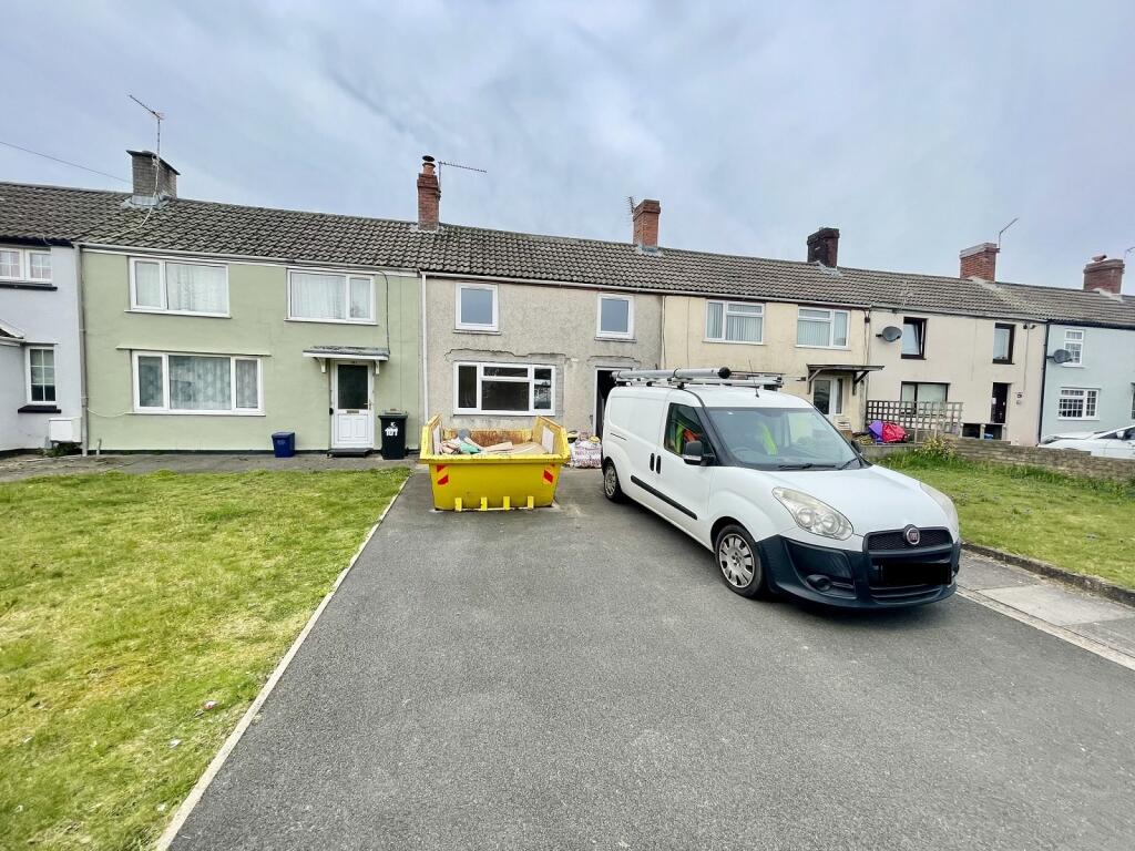 3 bed Mid Terraced House for rent in Caldicot. From Davis & Sons - Caldicot