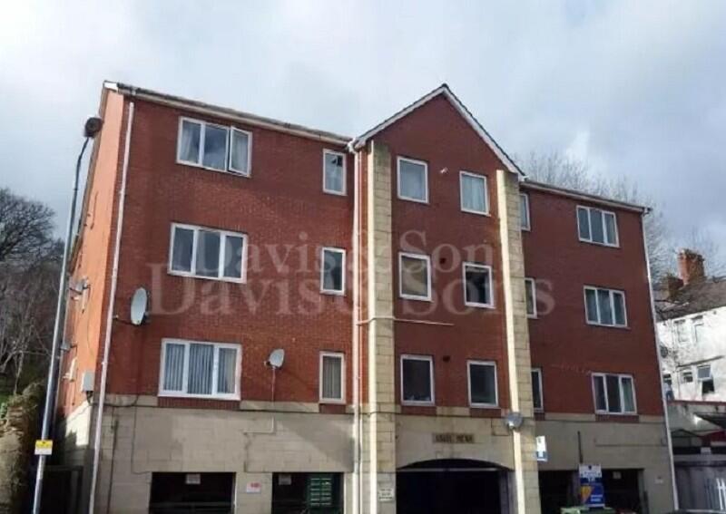 1 bed 1st Floor Flat for rent in Newport. From Davis & Sons - Newport