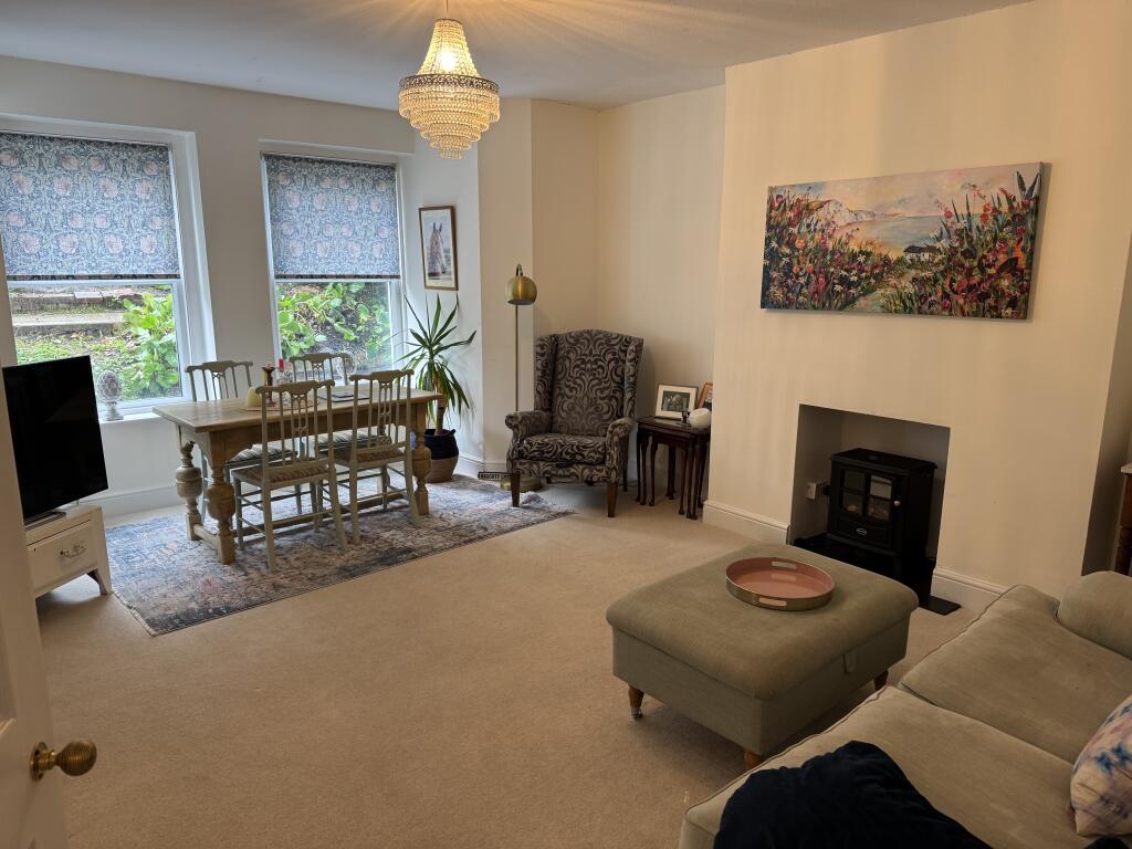 2 bed Apartment for rent in Folkestone. From The Good Estate Agent - Hythe