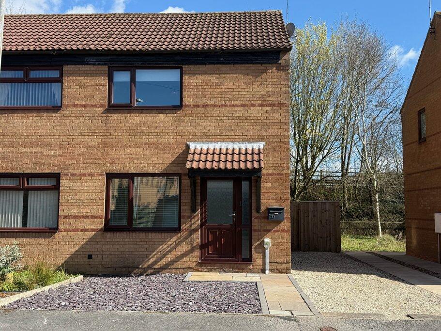 2 bed Semi Detached for rent in Weel. From The Good Estate Agent - Hythe