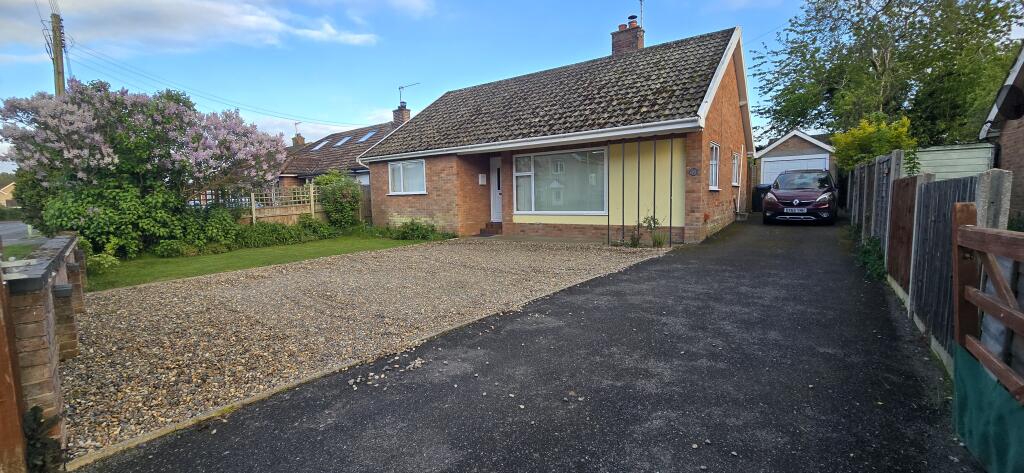 3 bed Detached bungalow for rent in Worlingham. From The Good Estate Agent - Hythe