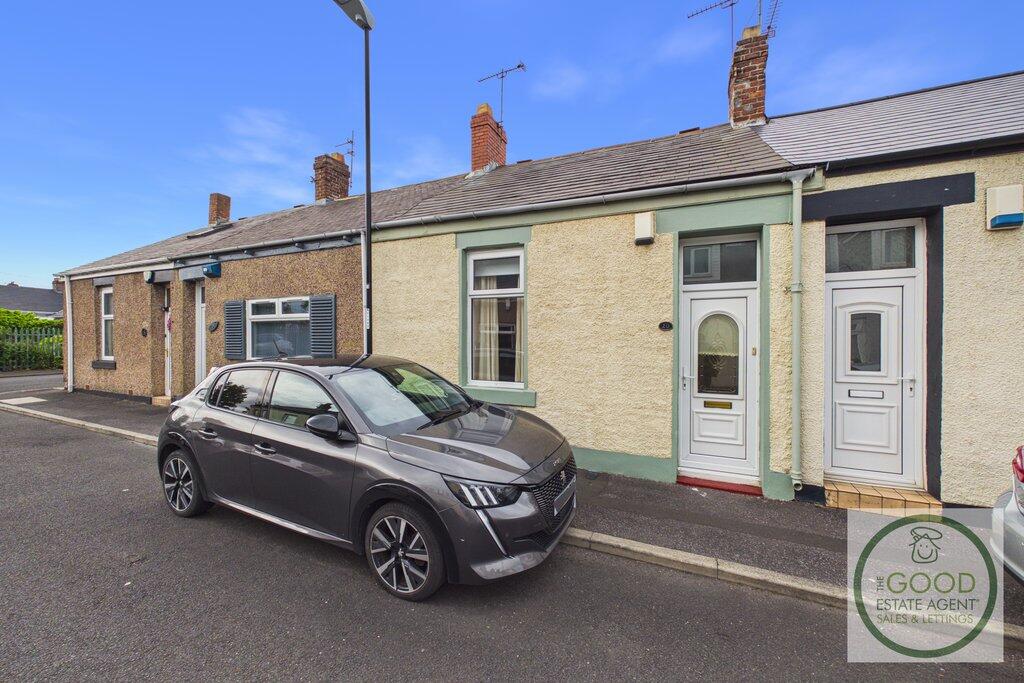 2 bed Mid Terraced House for rent in South Bents. From The Good Estate Agent - Hythe 2 bed Mid Terraced House for rent in South Bents. From The Good Estate Agent - Hythe