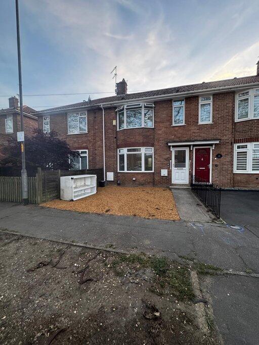 3 bed Mid Terraced House for rent in Colney. From The Good Estate Agent - Hythe 3 bed Mid Terraced House for rent in Colney. From The Good Estate Agent - Hythe