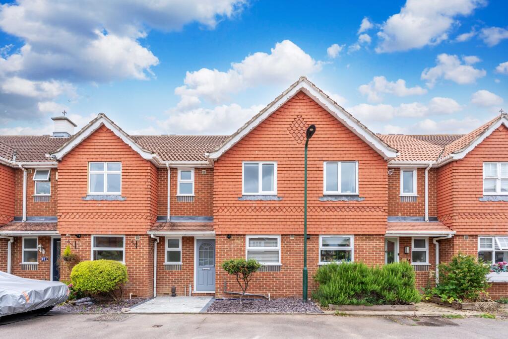 3 bed Mid Terraced House for rent in Stoke D'Abernon. From The Good Estate Agent - Hythe