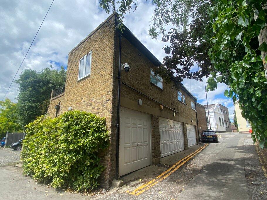 2 bed 1st Floor Flat for rent in Sunbury. From The Good Estate Agent - Hythe 2 bed 1st Floor Flat for rent in Sunbury. From The Good Estate Agent - Hythe