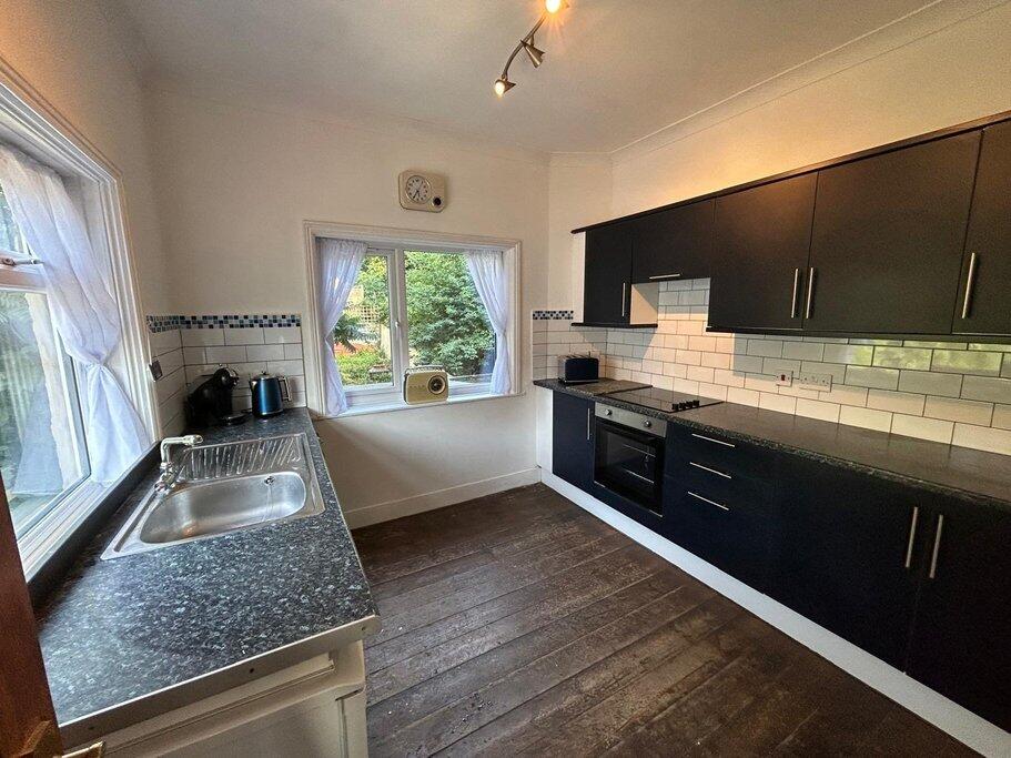 3 bed 1st Floor Flat for rent in Folkestone. From The Good Estate Agent - Hythe 3 bed 1st Floor Flat for rent in Folkestone. From The Good Estate Agent - Hythe