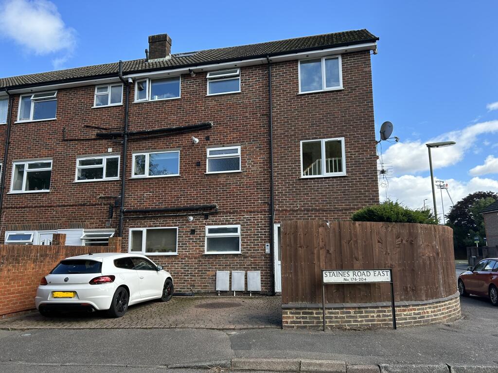 2 bed 1st Floor Flat for rent in Sunbury. From The Good Estate Agent - Hythe