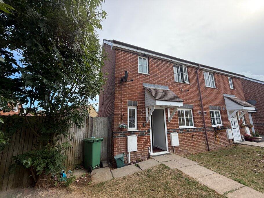 3 bed Semi Detached for rent in Folkestone. From The Good Estate Agent - Hythe