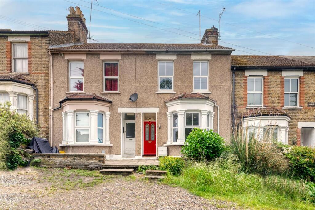 5 bed Mid Terraced House for rent in Erith. From The Property Cloud 5 bed Mid Terraced House for rent in Erith. From The Property Cloud