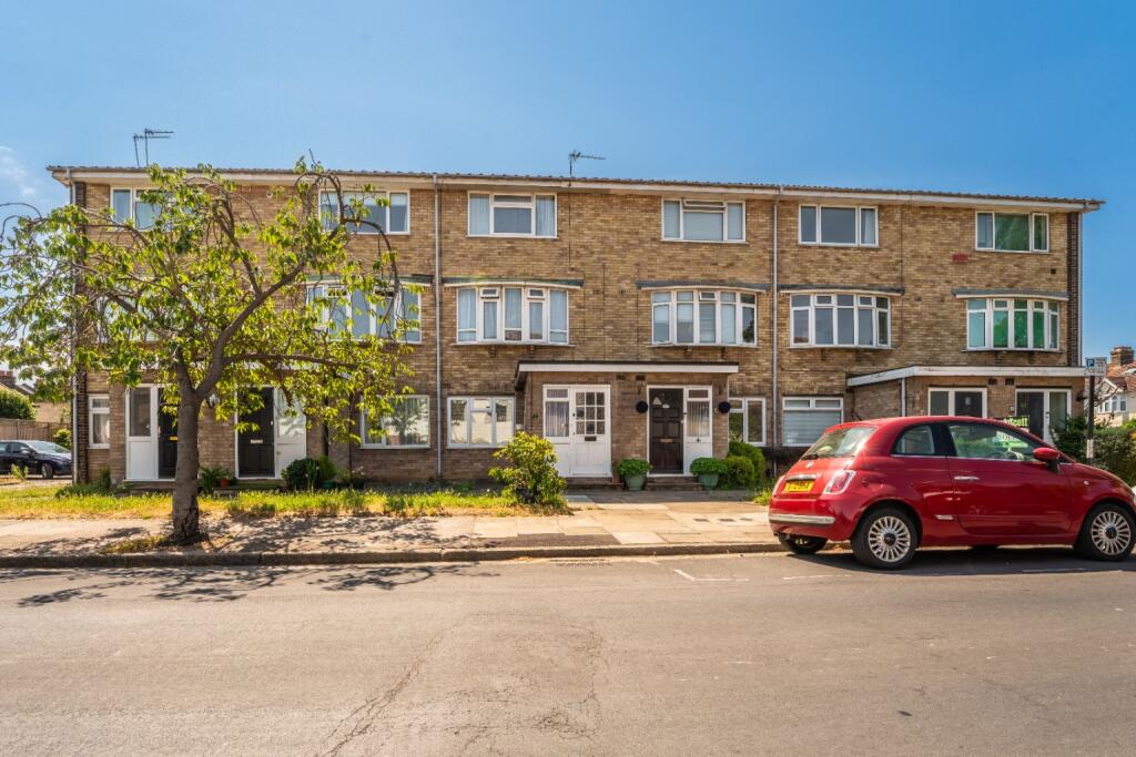2 bed House (unspecified) for rent in Eltham. From The Property Cloud