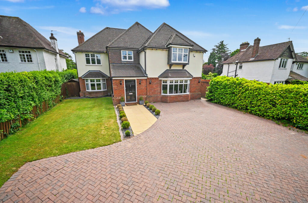 5 bed Detached for rent in Wolverhampton. From Thomas Harvey - Tettenhall 5 bed Detached for rent in Wolverhampton. From Thomas Harvey - Tettenhall