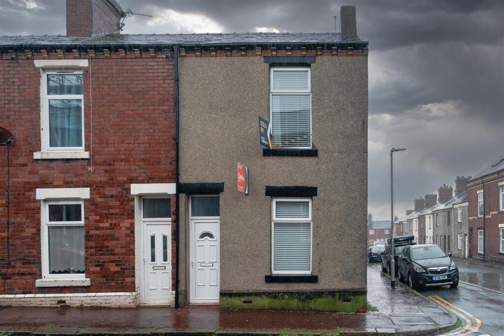 2 bed End of Terrace for rent in Barrow-in-Furness. From Corrie and Co Ltd - Barrow In Furness