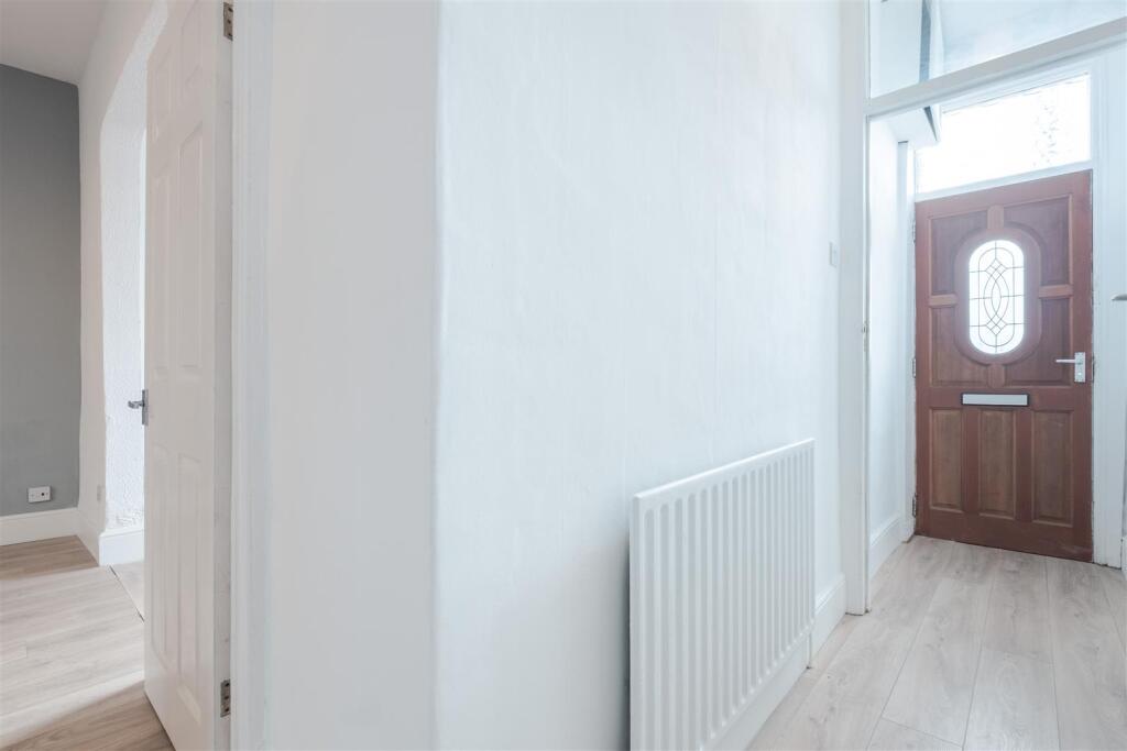 1 bed 1st Floor Flat for rent in Barrow-in-Furness. From Corrie and Co Ltd - Barrow In Furness